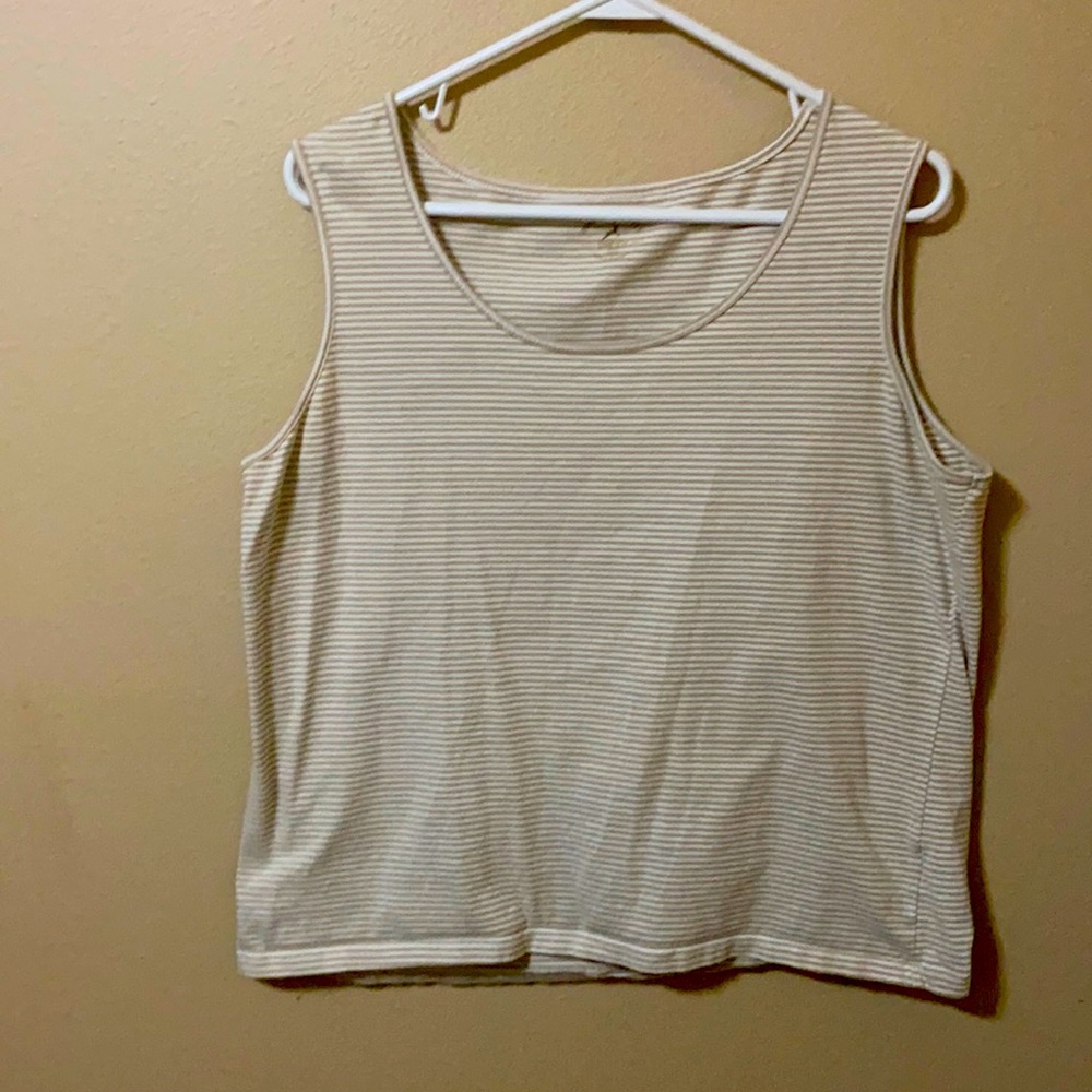 White Stag Tee  women’s XL